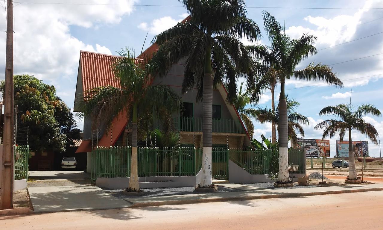 Segundo Andar De Chale Suico Villa Luis Eduardo Magalhaes Exteriör bild